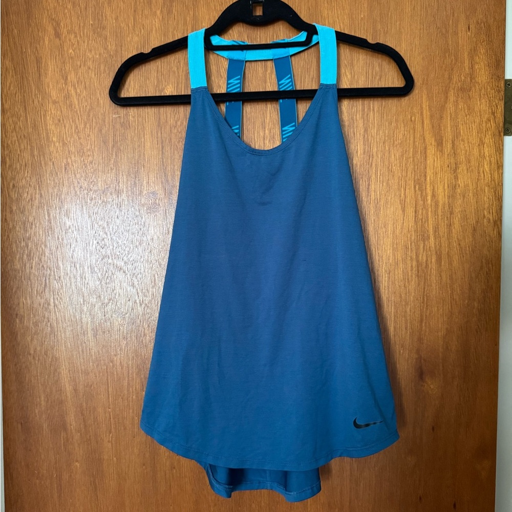 Nike Women's Blue Tank Top
